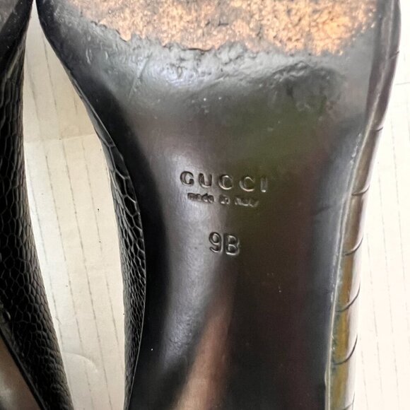 Gucci black pointed classic leather heels size 9B - Picture 7 of 7